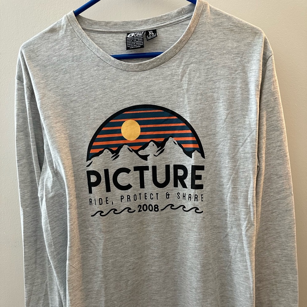 Picture Organic long sleeve size XL